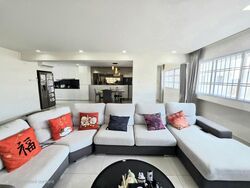 Blk 708 Jurong West Street 71 (Jurong West), HDB Executive #470770361